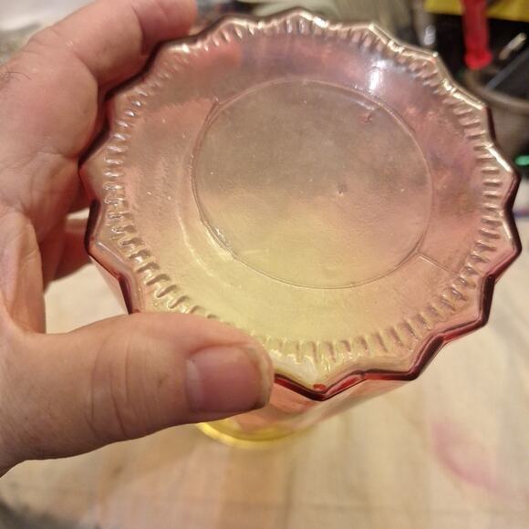 Antique 8" Tall 4" Wide AMBERINA Molded GLASS VASE - Picture 3 of 5